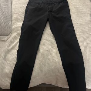 Lululemon classic fit men’s pants
